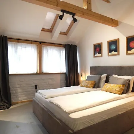 Modern And Spacious 3-bedroom Entire House * Sofia